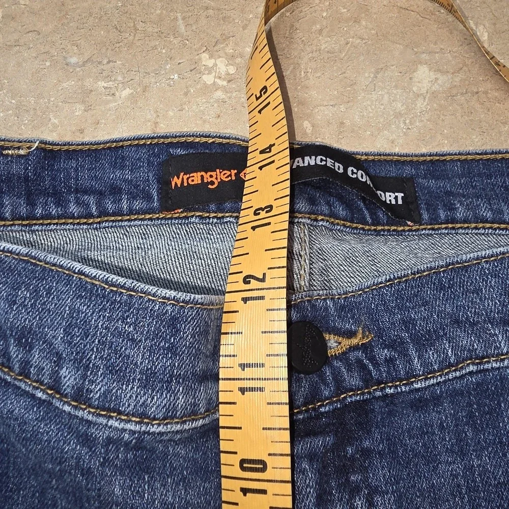 Wrangler Advanced Comfort Jeans Men 40x30 Blue Medium Wash Straight‎ Stretch